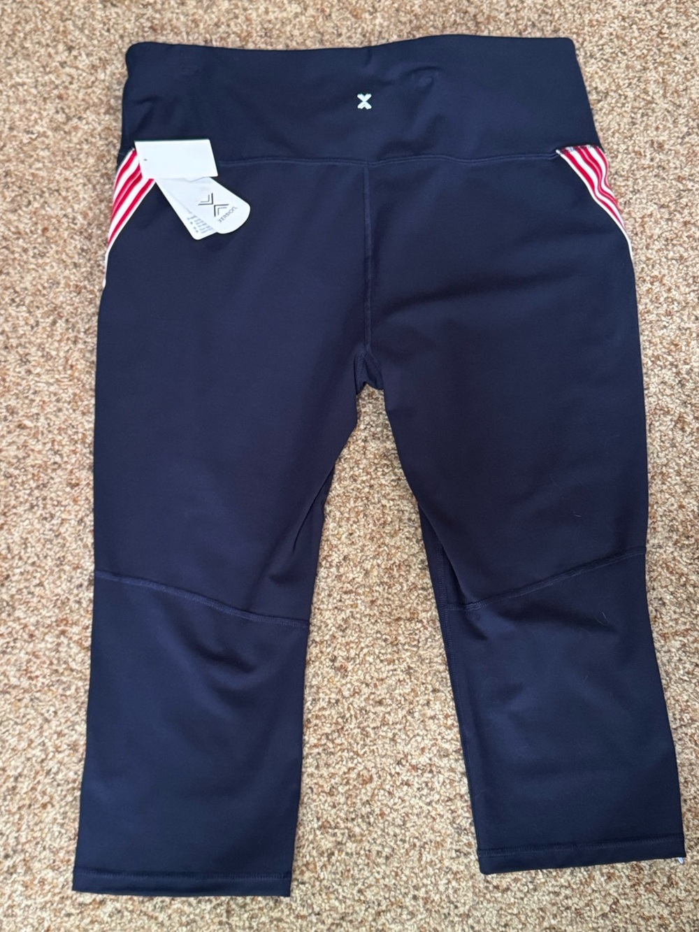 Women’s Navy Active Cropped Leggings with red Stripe Detail